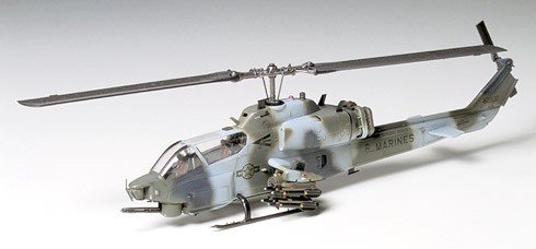 Tamiya 1/72 Bell AH-1W Super Cobra