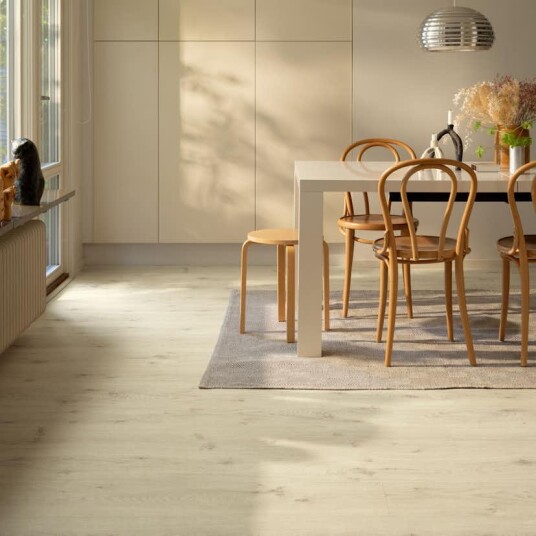 Pergo Laminatgulv Trondheim Light Beige Oak Pergo Laminatgulv Trondheim Light Beige Oak