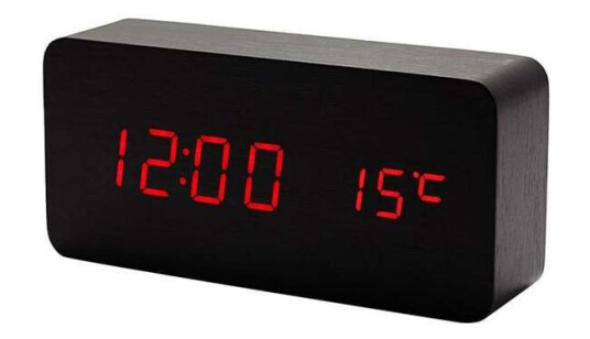 Digital LED-Vekkerklokke i Tredesign - Svart / Rød Digital LED-Vekkerklokke i Tredesign - Svart / Rød