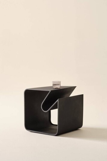KUROW sidebord 40x40 cm Black