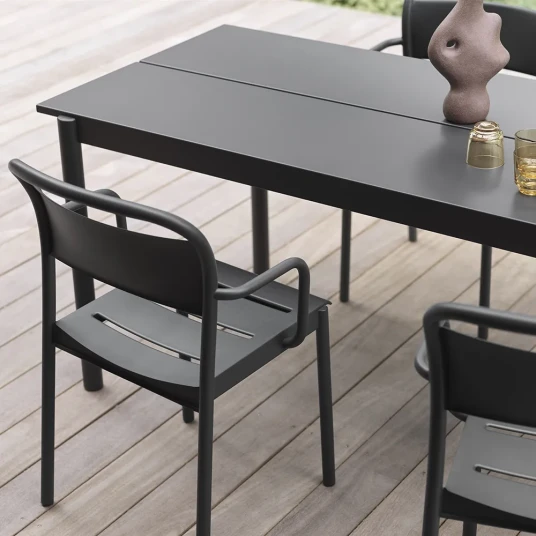 Muuto Linear Steel Stol med armlener Anthracite Black Muuto Linear Steel Stol med armlener Anthracite Black