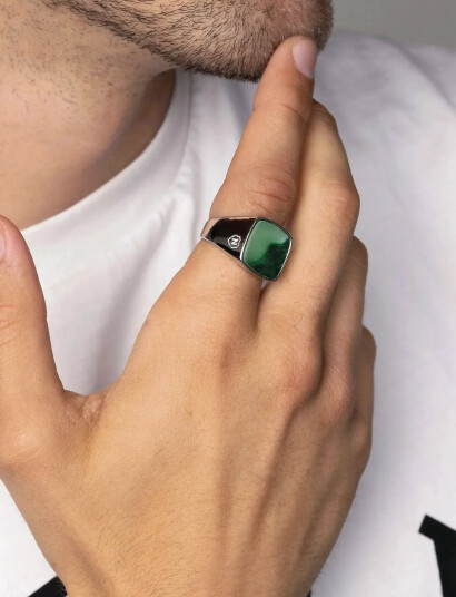 Nialaya Men"s Silver Signet Ring With Green Jade - Green - 9