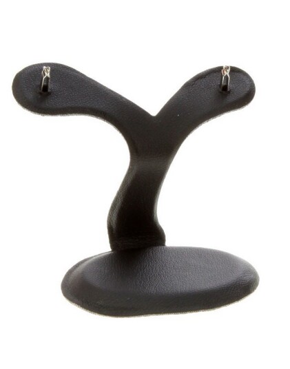 Flott lite stativ i imitert skinn til 2 piercinger Flott lite stativ i imitert skinn til 2 piercinger