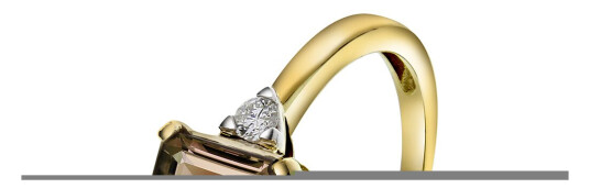 Michelle ring i 585 gult gull med diamanter 0,10 ct, størrelse 54