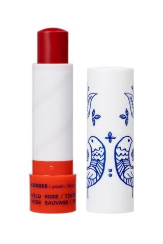 Korres Lip Balm Med Farge Wild Rose Korall Undertone