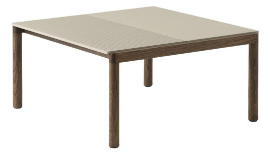 Muuto Couple 1 Plain-1 Wavy salongbord 80 x 84 x 40 cm Sand-dark oiled oak