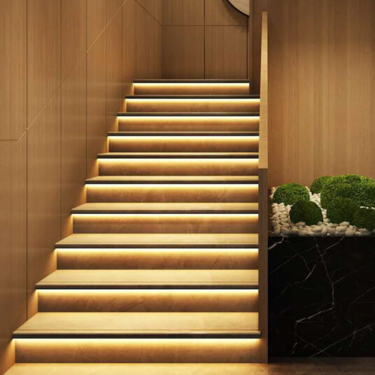 Ledlife Trappe LED COB stripsett 11W per trinn 24V DC IP20 Opptil 16 trinn med sensor + fjernkontroll Dimbar : Dimbar Ledlife Trappe LED COB stripsett 11W per trinn 24V DC IP20 Opptil 16 trinn med sensor + fjernkontroll Dimbar : Dimbar