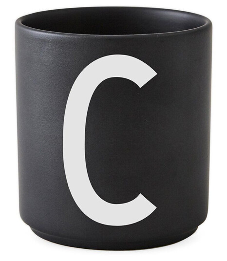 Design Letters kopp svart C Design Letters kopp svart C