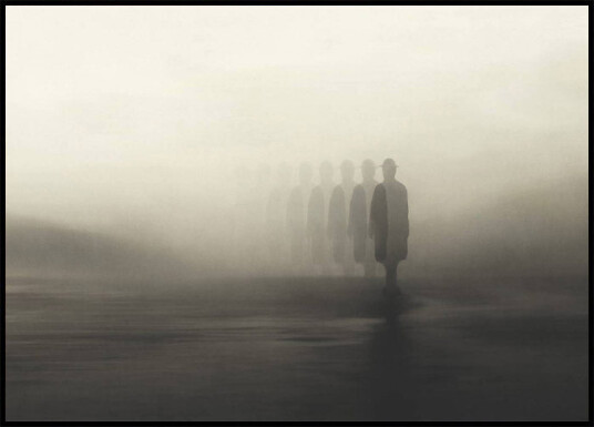 Disappearing into the Fog Plakat Plakat / 40x50cm