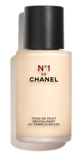 Chanel N°1 Revitalizing Foundation 30 ml B10 - Fuktighetsgivende og Beskyttende
