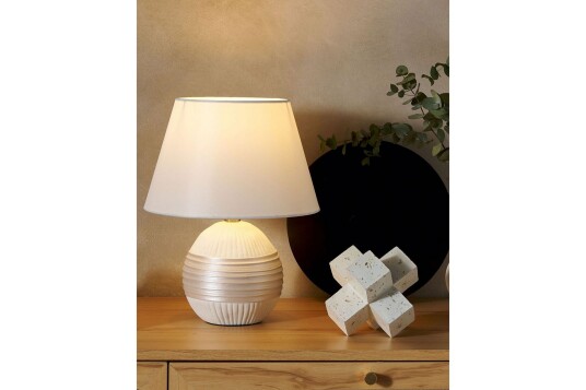 Evarado Bordlampe 37 cm E27 Beige/Kremhvit