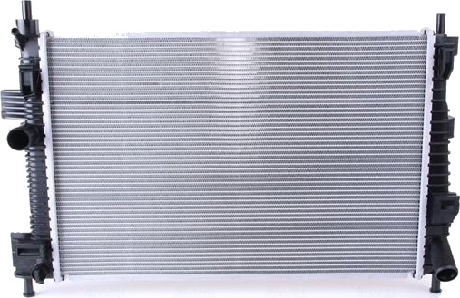 Radiator NISSENS 66869