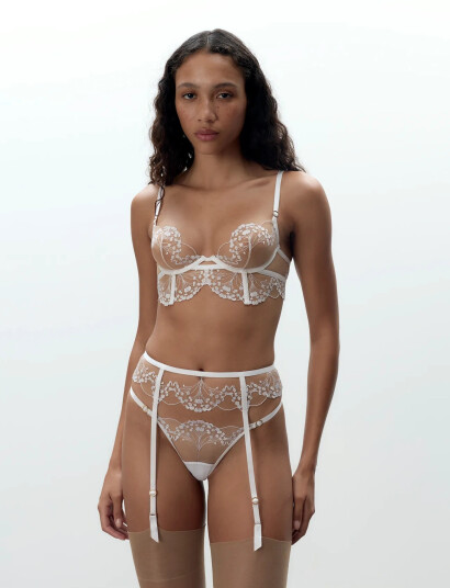 Bluebella Marisa Suspender - White - 32