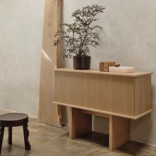 Ferm Living Stilt Skjenk   Natural Oak