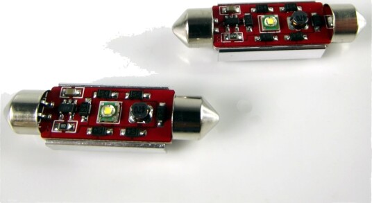 LED pære EINPARTS EPL33