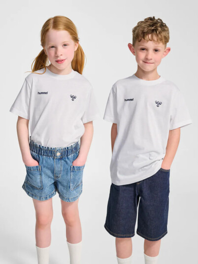 Hummel Hmljr Graphic T Shirt S/S White 146/152 Hummel Hmljr Graphic T Shirt S/S White 146/152