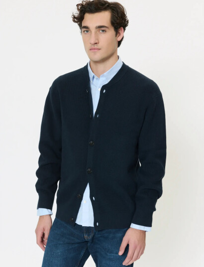 Matinique Macardio   Navy   M
