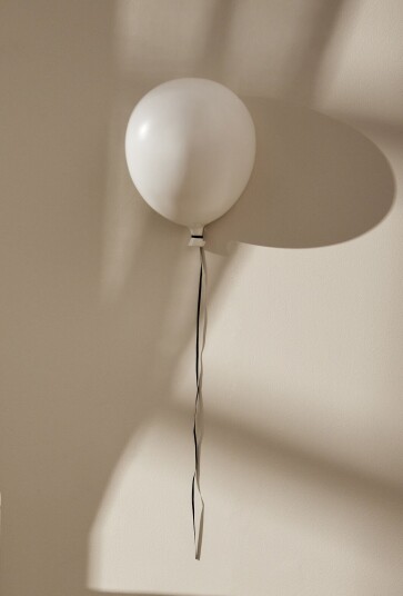 Alice & Fox Vegglampe Ballong Hvit Alice & Fox Vegglampe Ballong Hvit