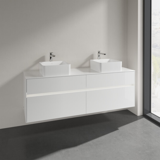 VILLEROY & BOCH COLLARO SERVANTSKAP 160 M/LYS FOR 2 SERVANTER M/4 SKUFFER HVIT HØYGLANS VILLEROY & BOCH COLLARO SERVANTSKAP 160 M/LYS FOR 2 SERVANTER M/4 SKUFFER HVIT HØYGLANS