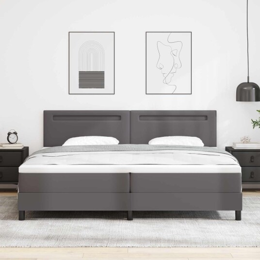 Box Spring Seng med Madrass Grå 200x200 cm Faux Skinn Box Spring Seng med Madrass Grå 200x200 cm Faux Skinn