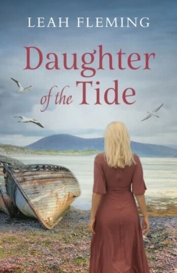 Daughter Of The Tide Av Leah Fleming
