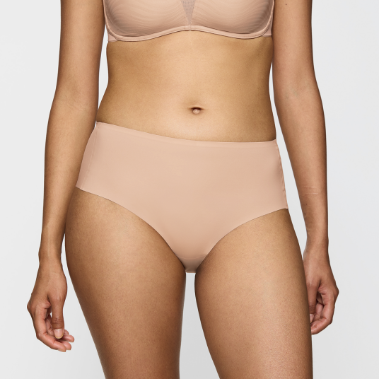 Triumph Truser Smart Invisible Maxi Beige Fit Smart 2 Dame Triumph Truser Smart Invisible Maxi Beige Fit Smart 2 Dame