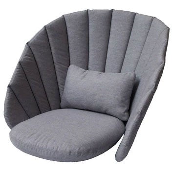 Cane line Peacock Loungestolpute i lys grå Light Grey Cane line Peacock Loungestolpute i lys grå Light Grey