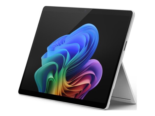 Microsoft Surface Pro 11 Copilot+ Nettbrett med Intel Core Ultra 7, 32 GB RAM, 256 GB SSD, 13" OLED Berøringsskjerm