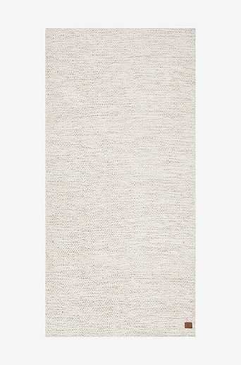 KM Home Gåsøye Ullteppe Håndvevd 75x200 cm Beige for Barnerom