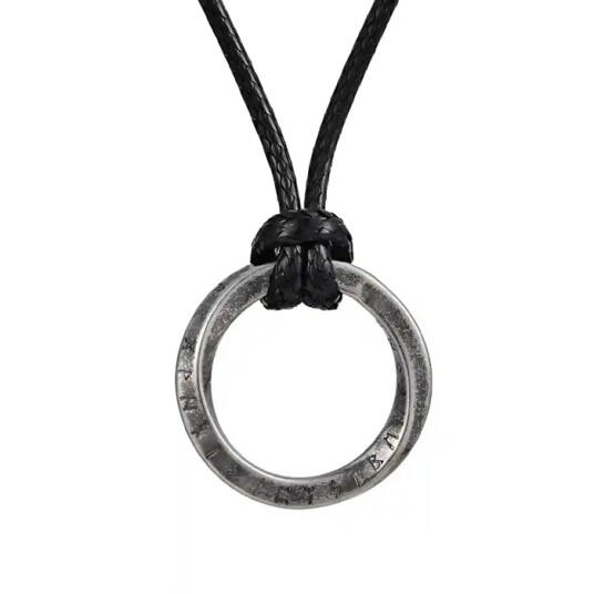 Aurum Circle Oxidized halssmykke til menn Aurum Circle Oxidized halssmykke til menn