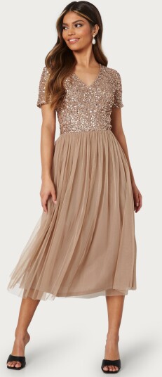 Angeleye Short Sleeve Sequin Embellished Midi Dress