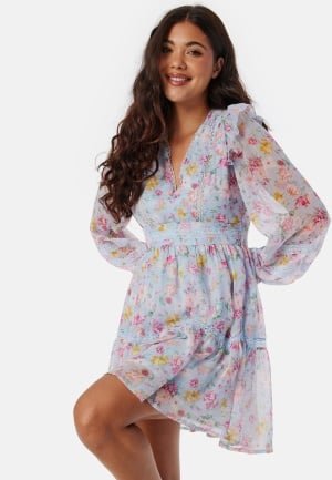 VILA Viroman New V-neck L/S Short Dress Kentucky Blue Aop:flower 42 VILA Viroman New V-neck L/S Short Dress Kentucky Blue Aop:flower 42