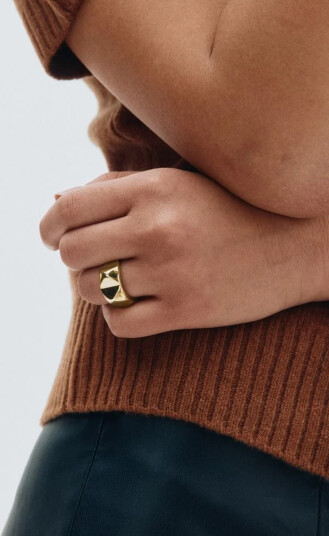 Edblad Peak Rivet Ring Gold Gull L Edblad Peak Rivet Ring Gold Gull L