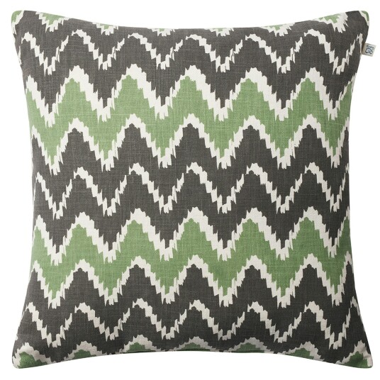 Chhatwal & Jonsson Chhatwal & Jonsson Ikat Bangalore Utepute 50x50 cm Grey/Sage Chhatwal & Jonsson Chhatwal & Jonsson Ikat Bangalore Utepute 50x50 cm Grey/Sage