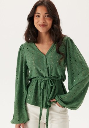 Happy Holly Soft Broderie Anglaise Top Green 32/34
