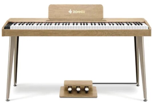Donner DDP60 Ny modell beige digitalpiano med pedalbrett og stativ. Stilig møbel lav pris 88 tangenter. Blue Tooth Bedre touch og transponering