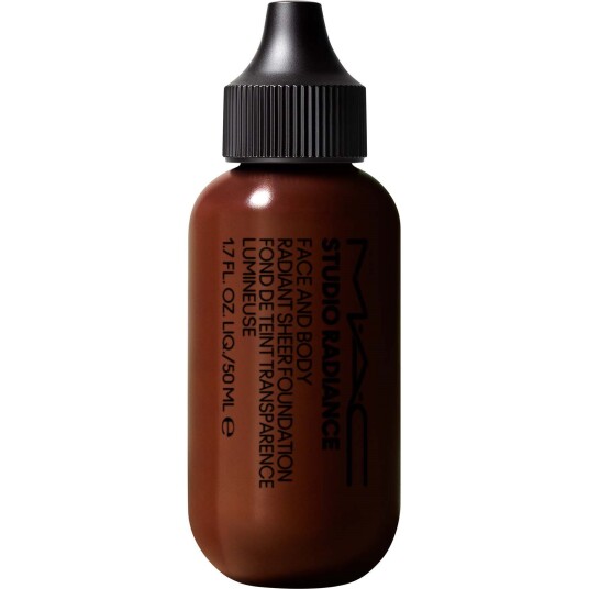 MAC Studio Radiance Foundation N9 50 ml - Glødende, Vannfast og Fuktighetsgivende MAC Studio Radiance Foundation N9 50 ml - Glødende, Vannfast og Fuktighetsgivende