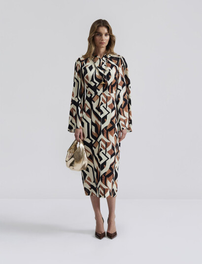 Malina Lindsey Long Sleeved Satin Midi Dress - Multi/patterned - XS x 125