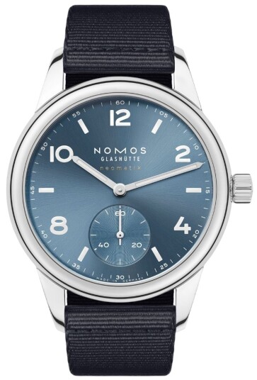 Nomos Glashütte Herreklokke N 750 textile Club Sport neomatik
