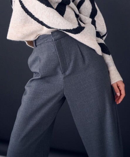 Kaffe Clothing Kaffe Merle Cropped Pant 44 Kaffe Clothing Kaffe Merle Cropped Pant 44
