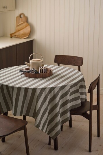 Ellos Home Duk Majken Stripe 145x145 cm Brun