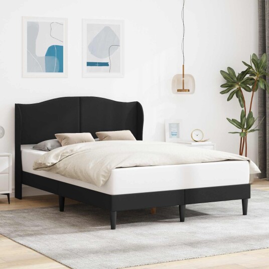 Sengestamme med hodegjerde Svart 135 x 190 cm Kunstlær Sengestamme med hodegjerde Svart 135 x 190 cm Kunstlær