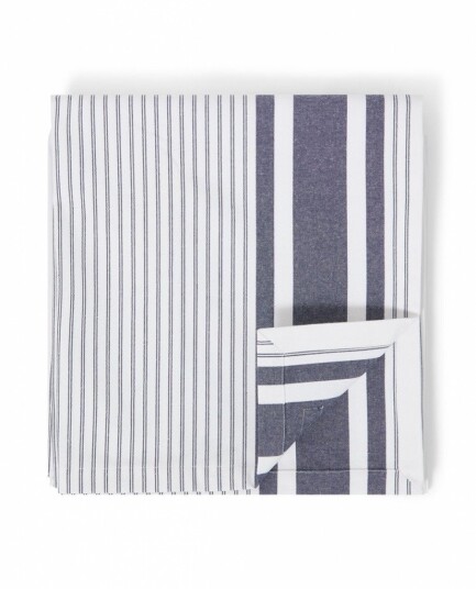 Lexington Icons Striped Organic Cotton Oxford Duk 150x350 cm Hvit / Dress Blue Lexington Icons Striped Organic Cotton Oxford Duk 150x350 cm Hvit / Dress Blue