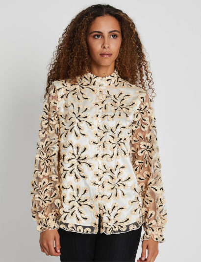 Bruuns Bazaar Bouvardiabbmeasa Shirt - Cream - 34 Bruuns Bazaar Bouvardiabbmeasa Shirt - Cream - 34