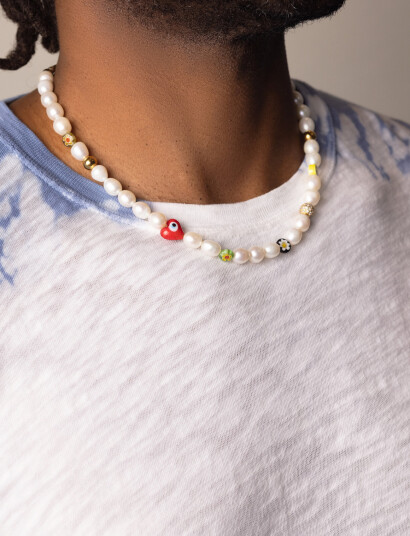 Nialaya Men"s Smiley Face Pearl Choker With Assorted Beads   White   ONE SIZE 51 cm