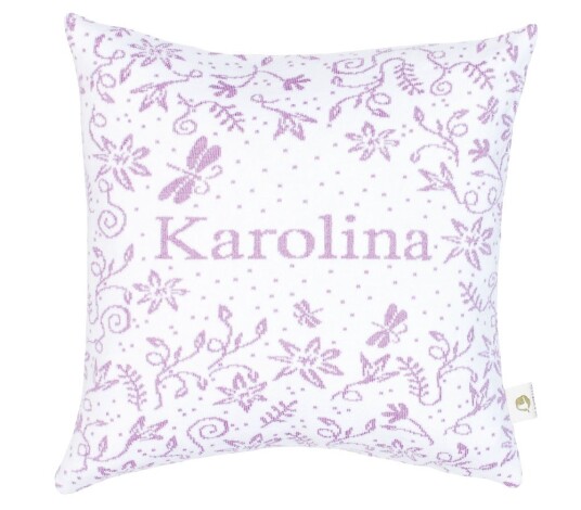 Putetrekk med babys navn og blomster. Lavendel II Putetrekk med babys navn og blomster. Lavendel II