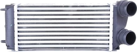 Intercooler NISSENS 96718
