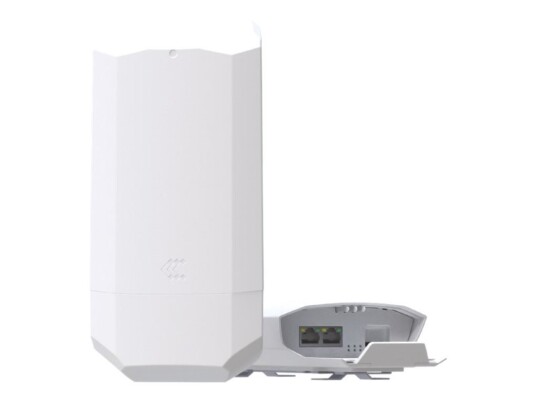Teltonika OTD140 4G Utendørs Router med Gigabit Ethernet og Sim-Kortspor - Hvit