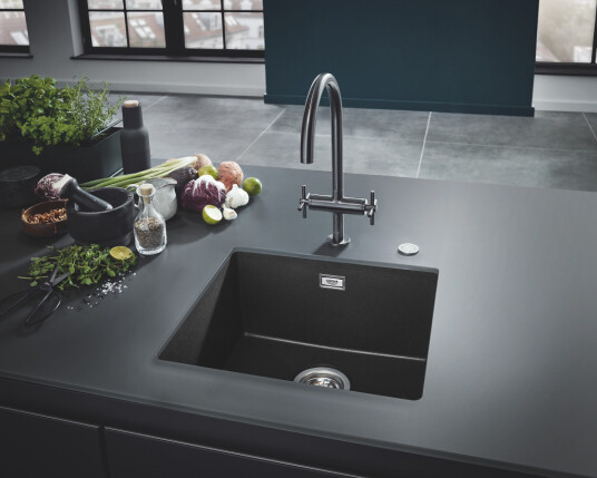 Grohe K700 Kjøkkenvask for underliming 457x406 mm, Sort Granitt kompositt