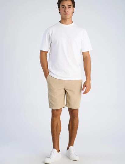 Lindbergh Corduroy Shorts Beige L